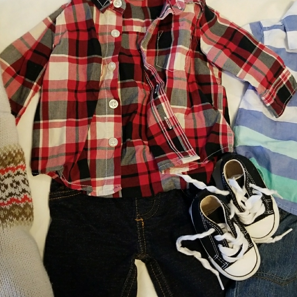 Outfits - Picture 3 of 4
